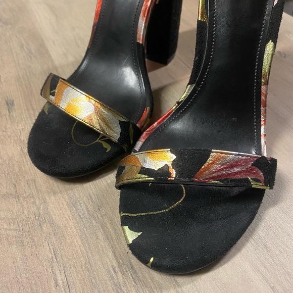 Chunky heels - Picture 7 of 7